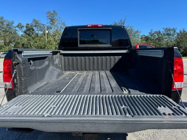 Nissan Titan SL Crew Cab 2WD 2012