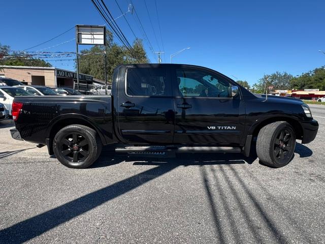 Nissan Titan SL Crew Cab 2WD 2012