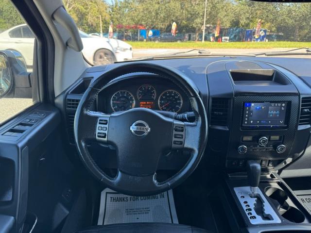 Nissan Titan SL Crew Cab 2WD 2012