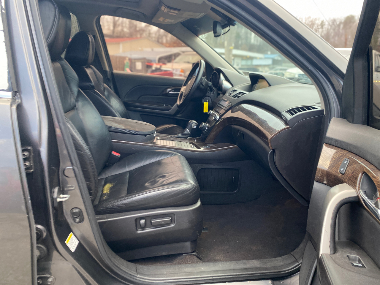 Acura MDX 6-Spd AT w/Tech Package 2011