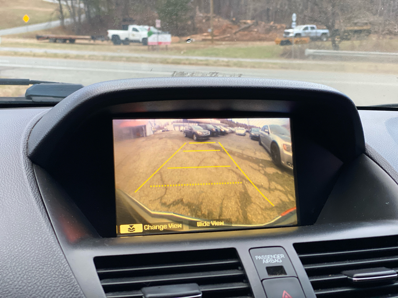 Acura MDX 6-Spd AT w/Tech Package 2011