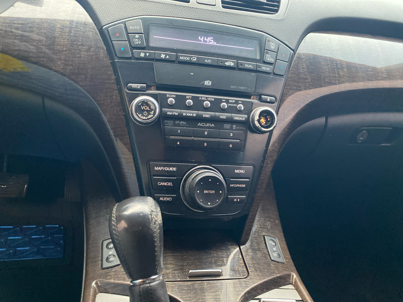 Acura MDX 6-Spd AT w/Tech Package 2011