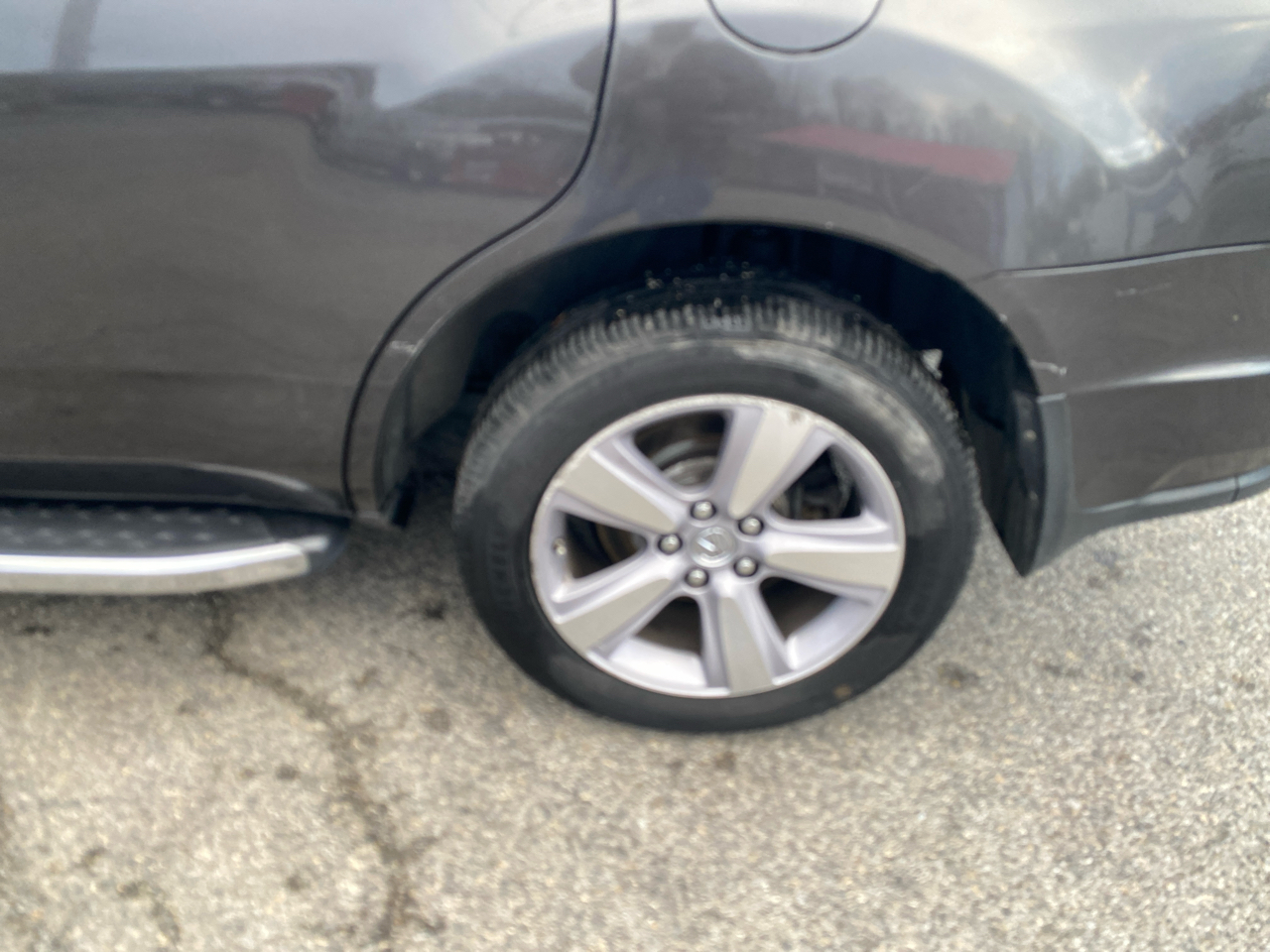 Acura MDX 6-Spd AT w/Tech Package 2011