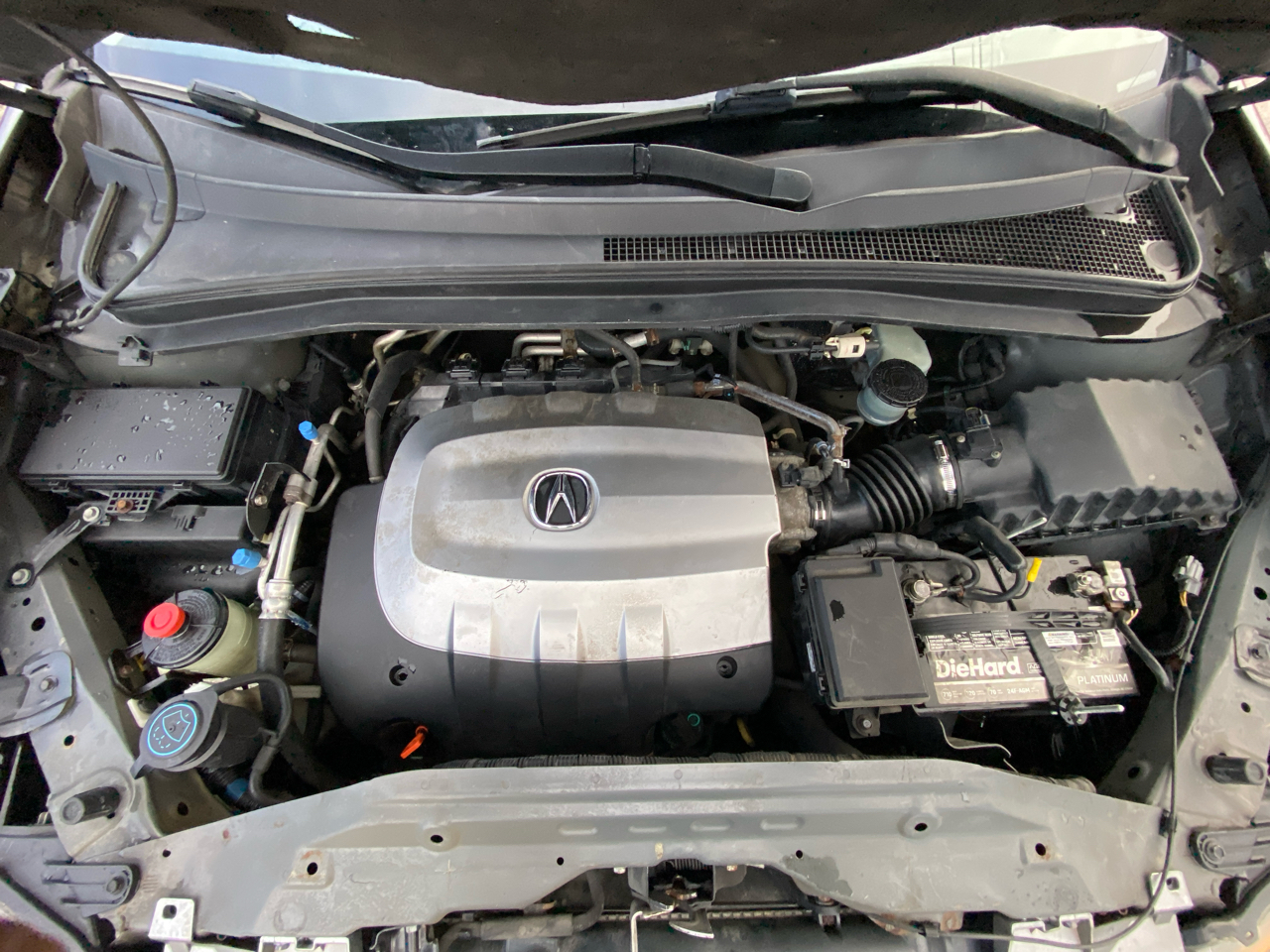 Acura MDX 6-Spd AT w/Tech Package 2011