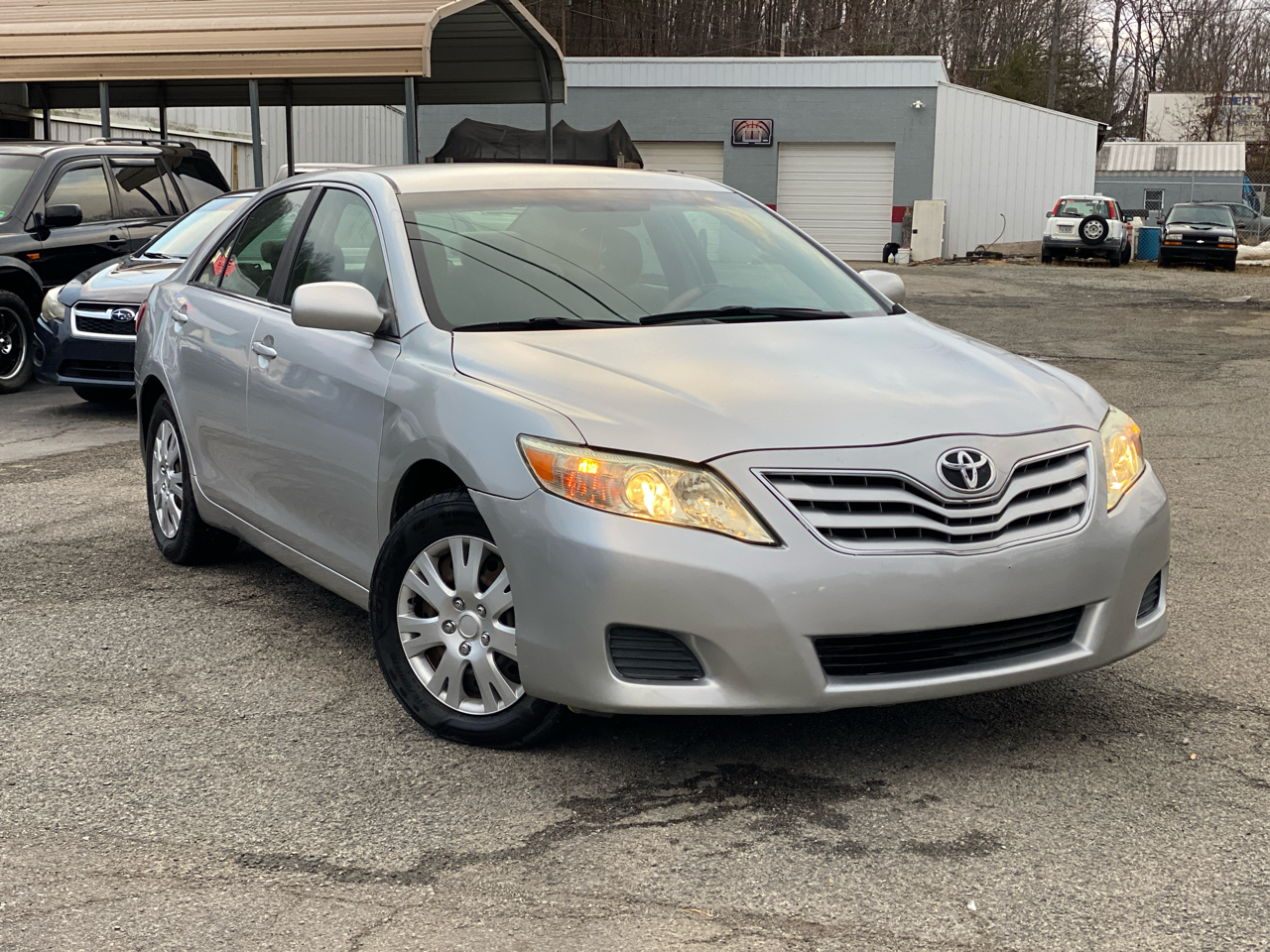 Toyota Camry LE 2011