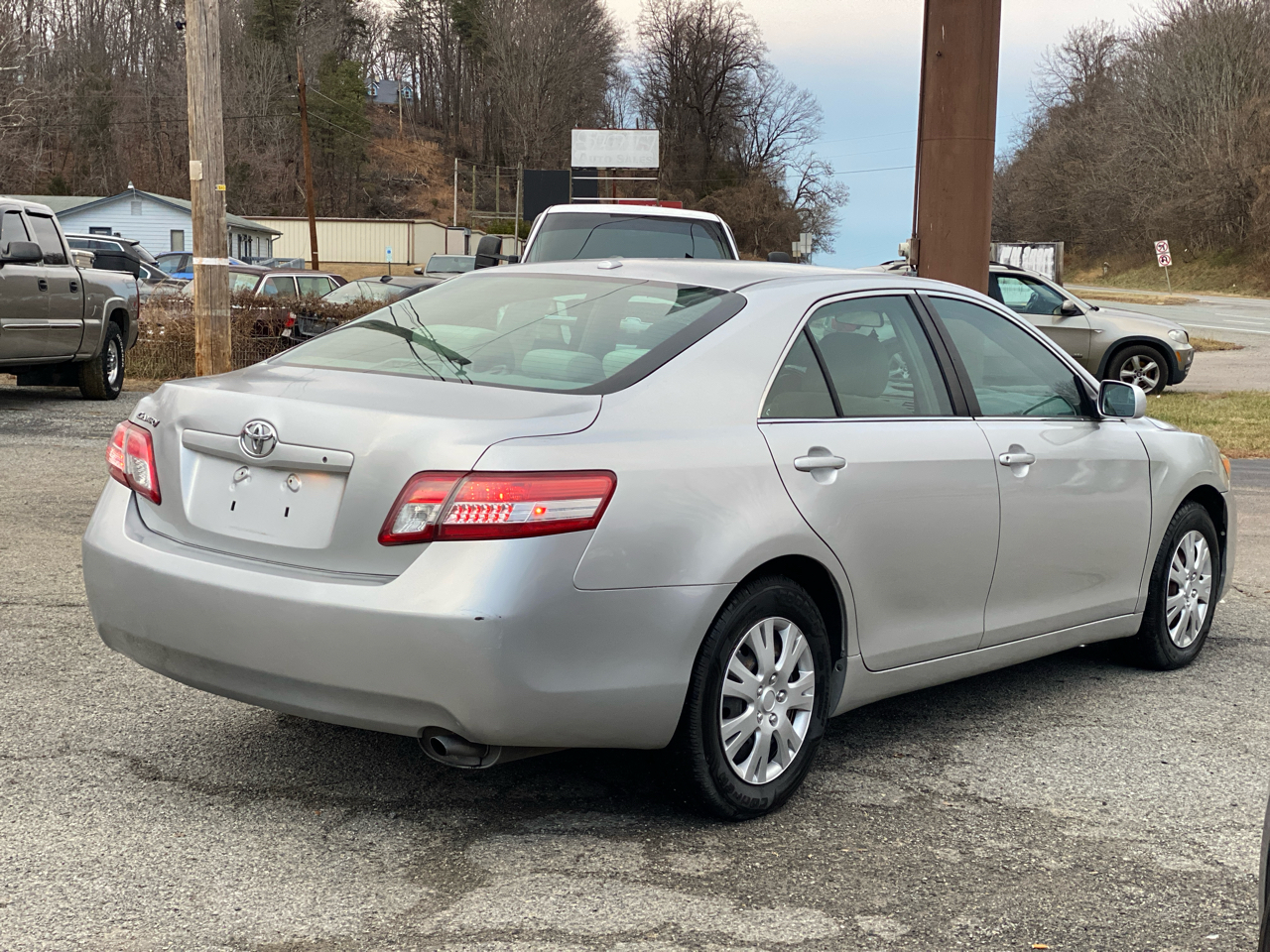 Toyota Camry LE 2011
