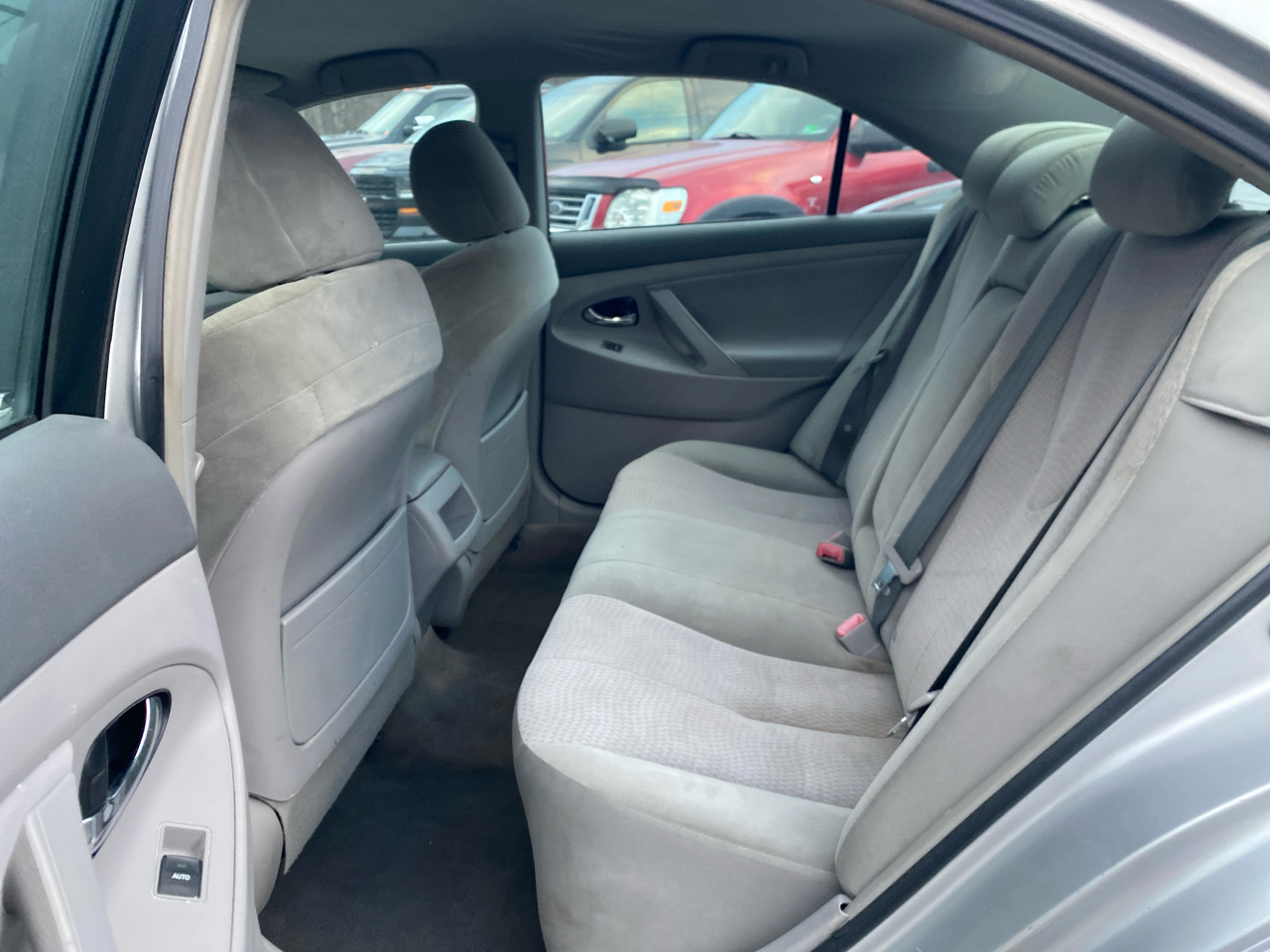 Toyota Camry LE 2011