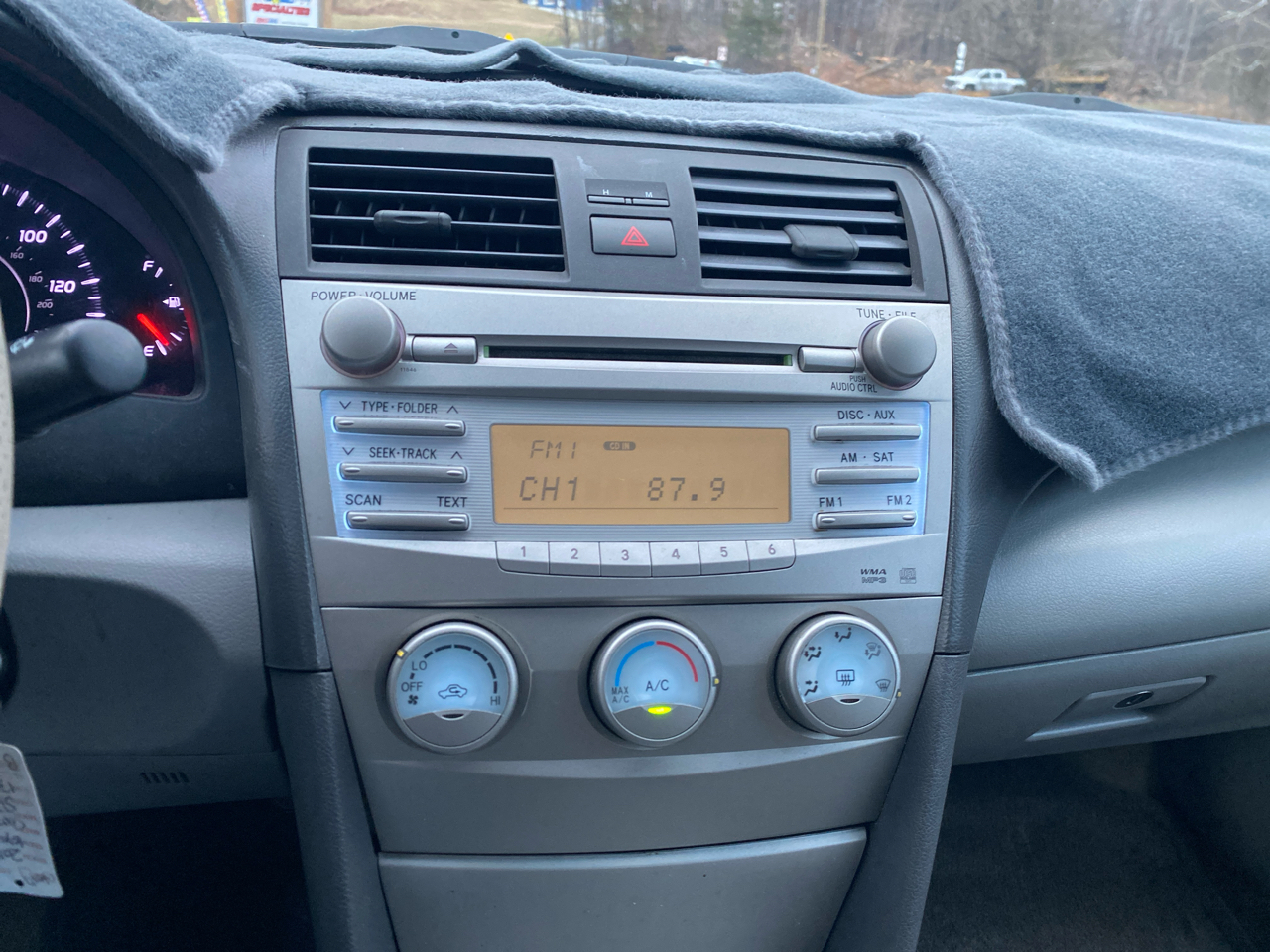 Toyota Camry LE 2011