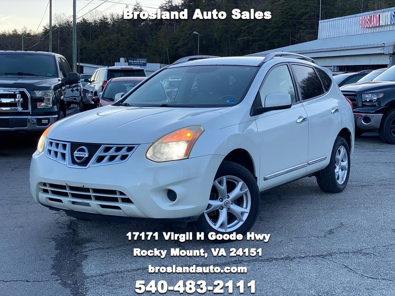 Nissan Rogue SV FWD 2011