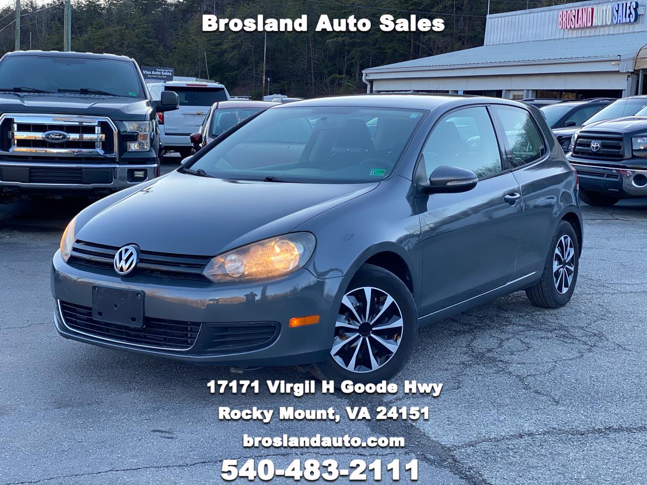 Volkswagen Golf 2.5L 2-Door PZEV 2010