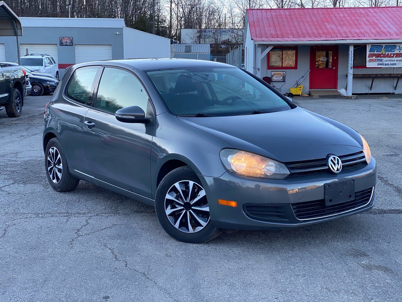 Volkswagen Golf 2.5L 2-Door PZEV 2010