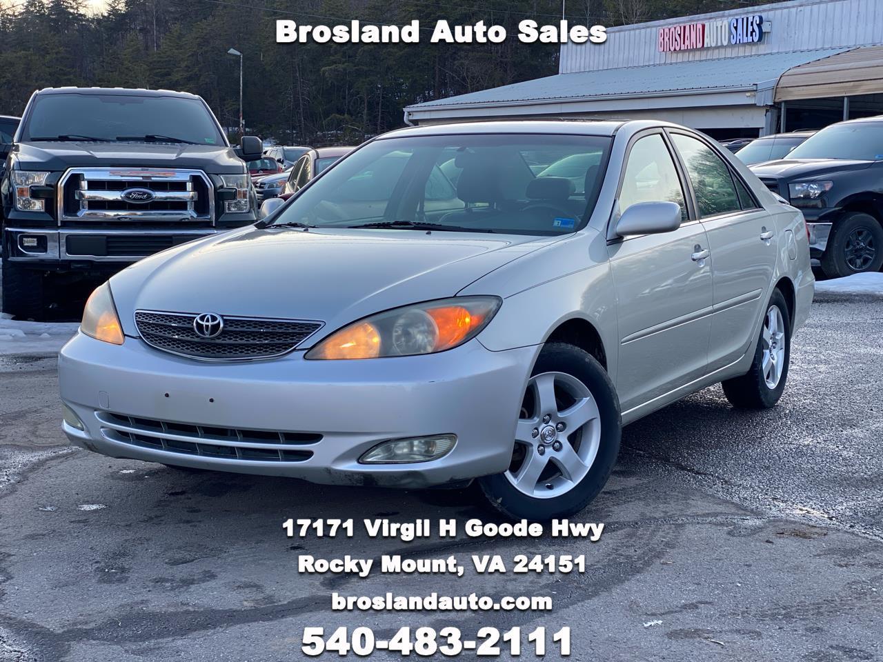 Toyota Camry XLE 4D Sedan 2002