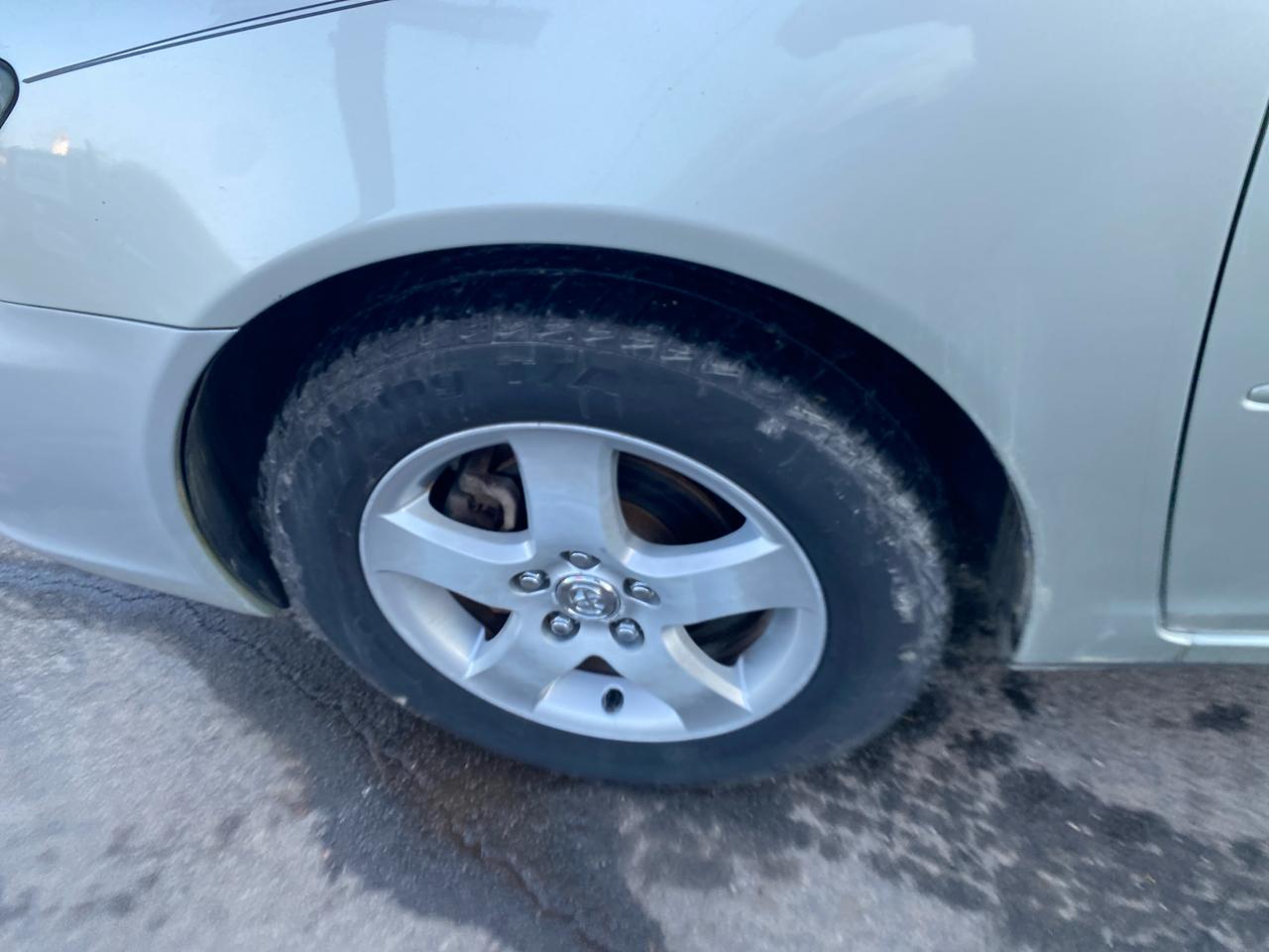 Toyota Camry XLE 4D Sedan 2002