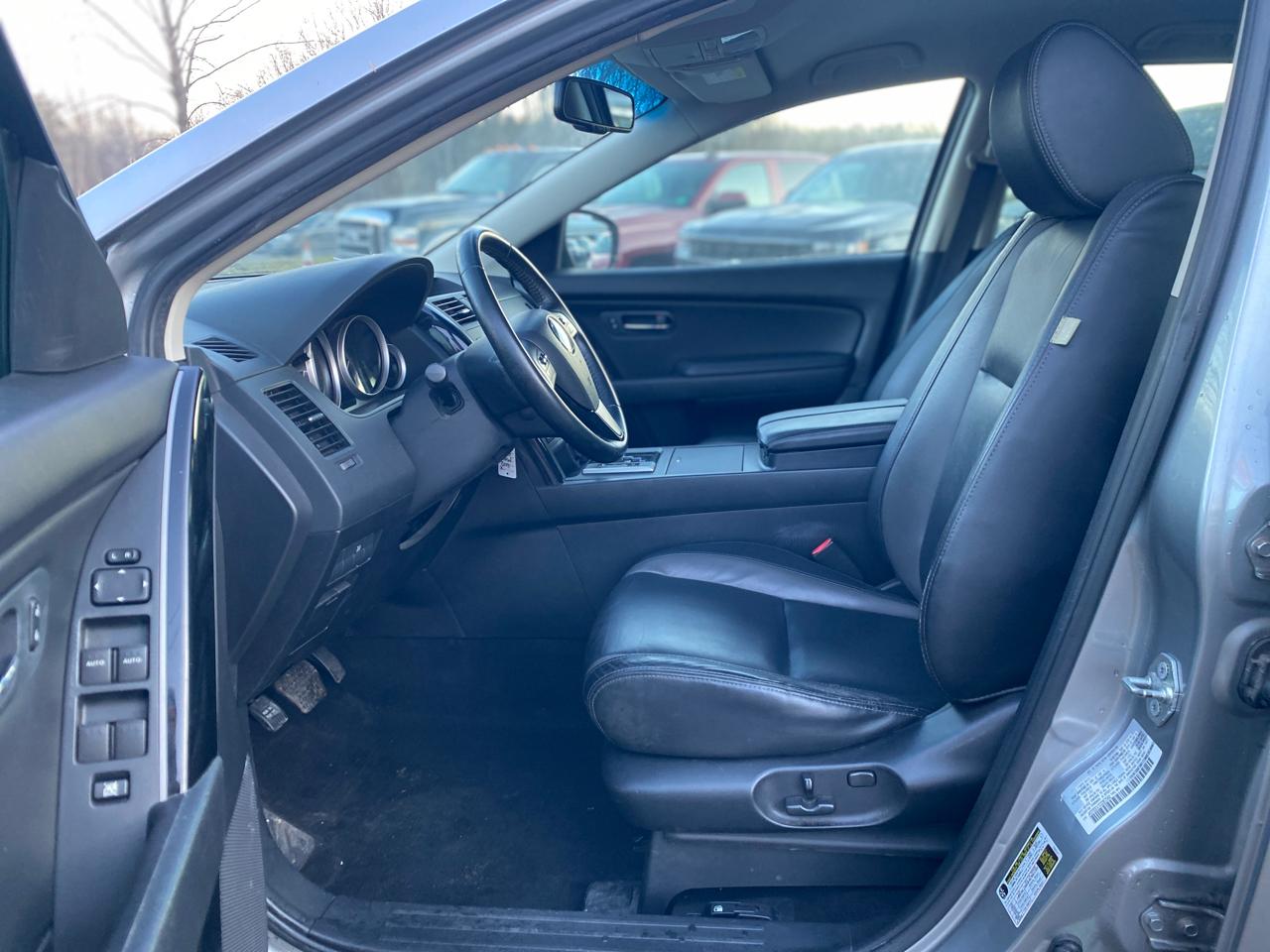 Mazda CX-9 Touring AWD 2012