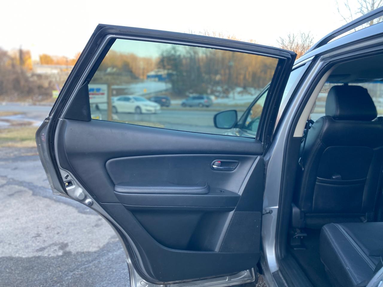 Mazda CX-9 Touring AWD 2012