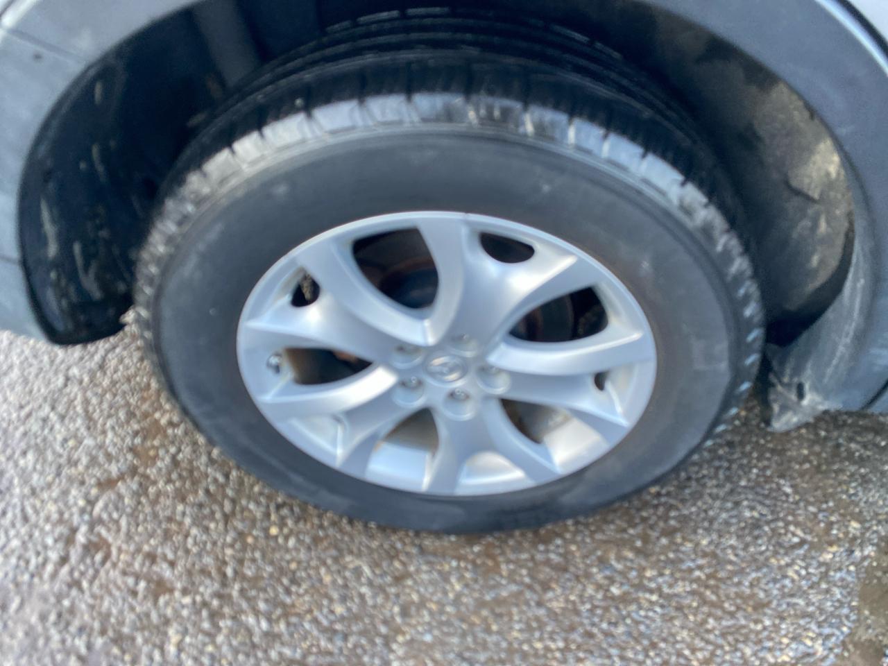 Mazda CX-9 Touring AWD 2012