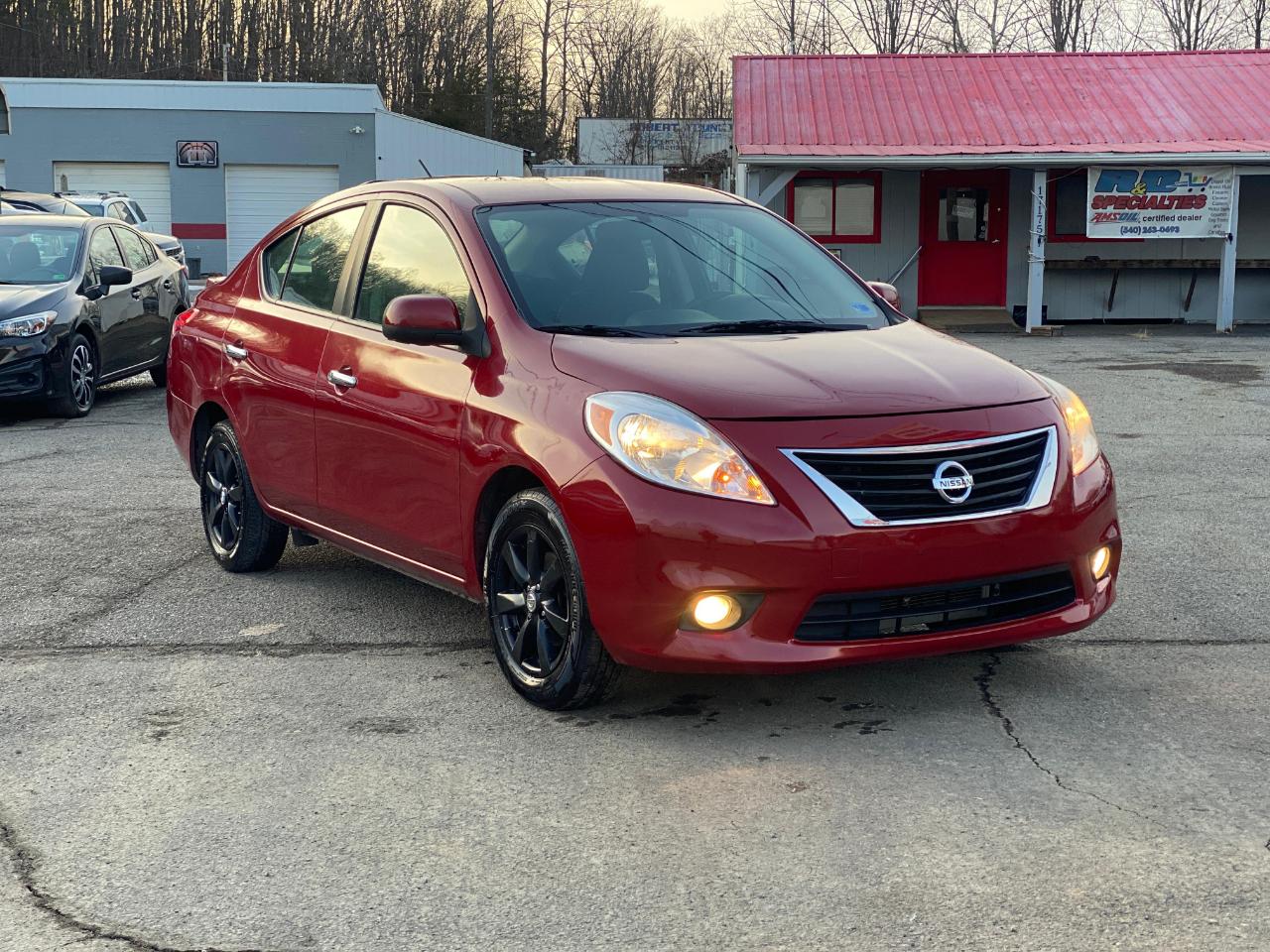 Nissan Versa 1.6 S 4A 2013