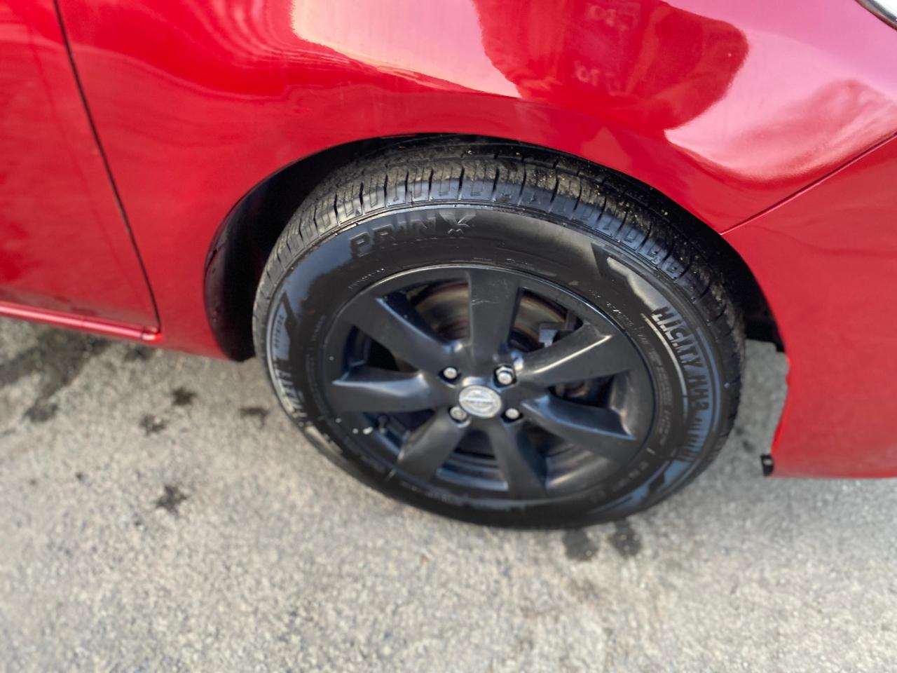 Nissan Versa 1.6 S 4A 2013