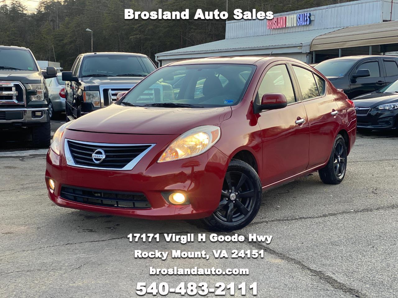 Nissan Versa 1.6 S 4A 2013