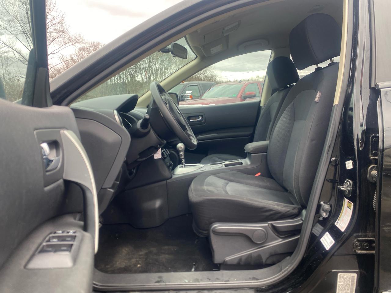 Nissan Rogue Select S AWD 2014