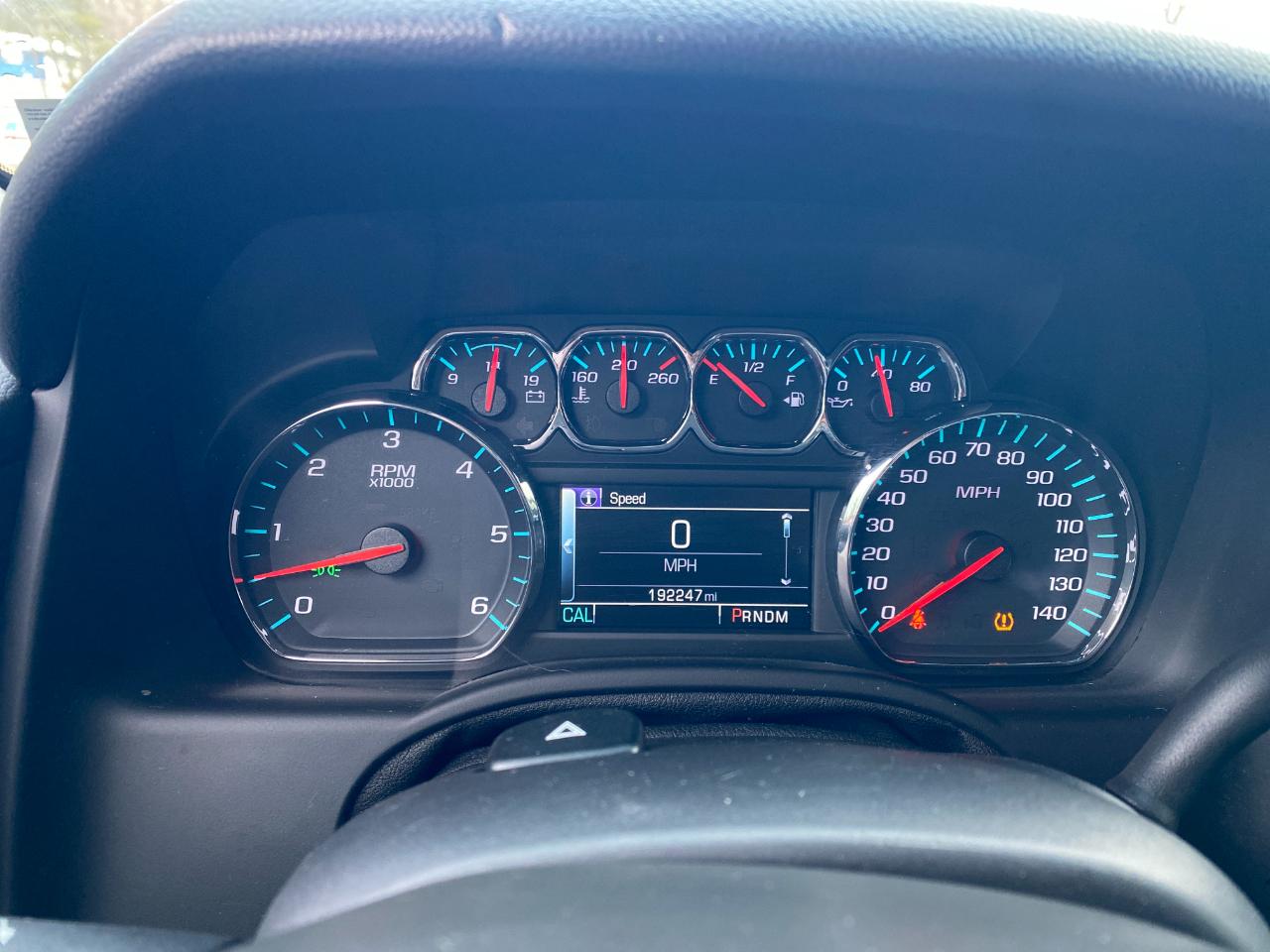 Chevrolet Suburban LT 1500 4WD 2015