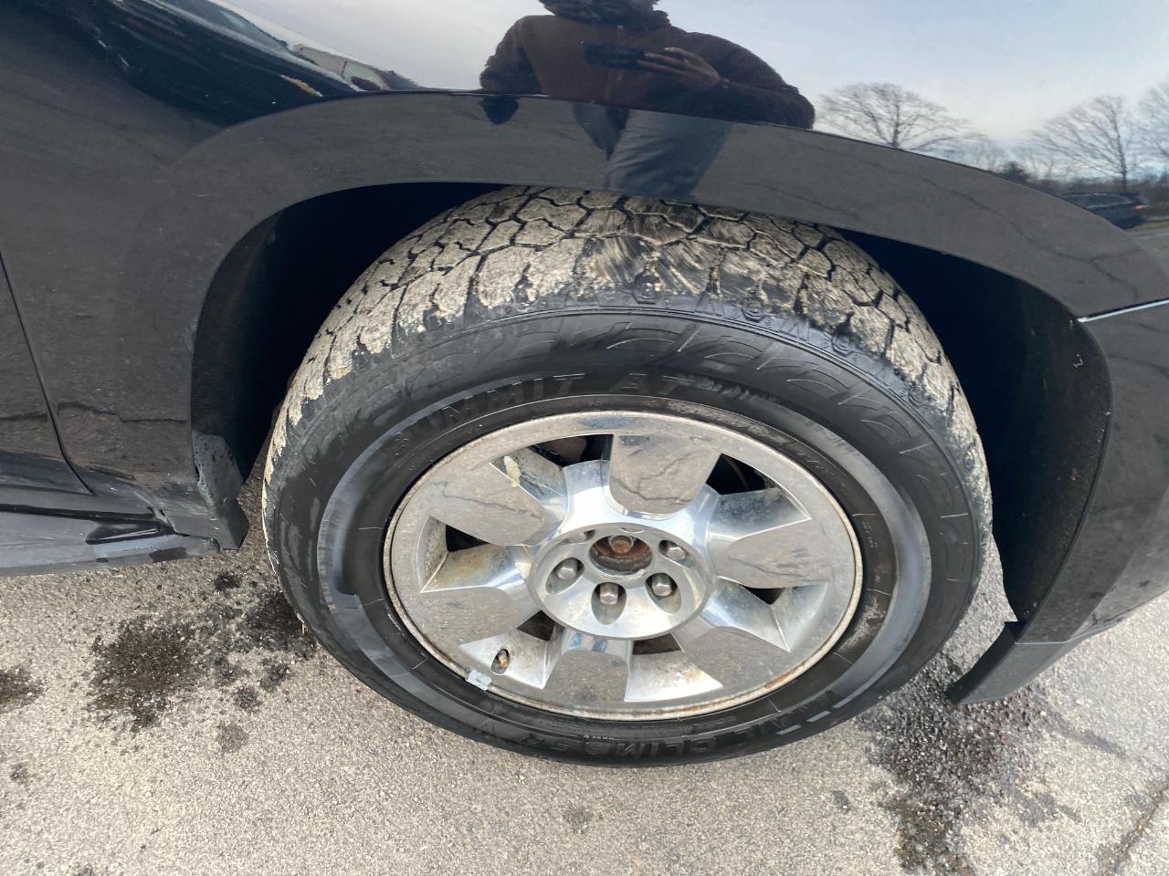 Chevrolet Suburban LT 1500 4WD 2015