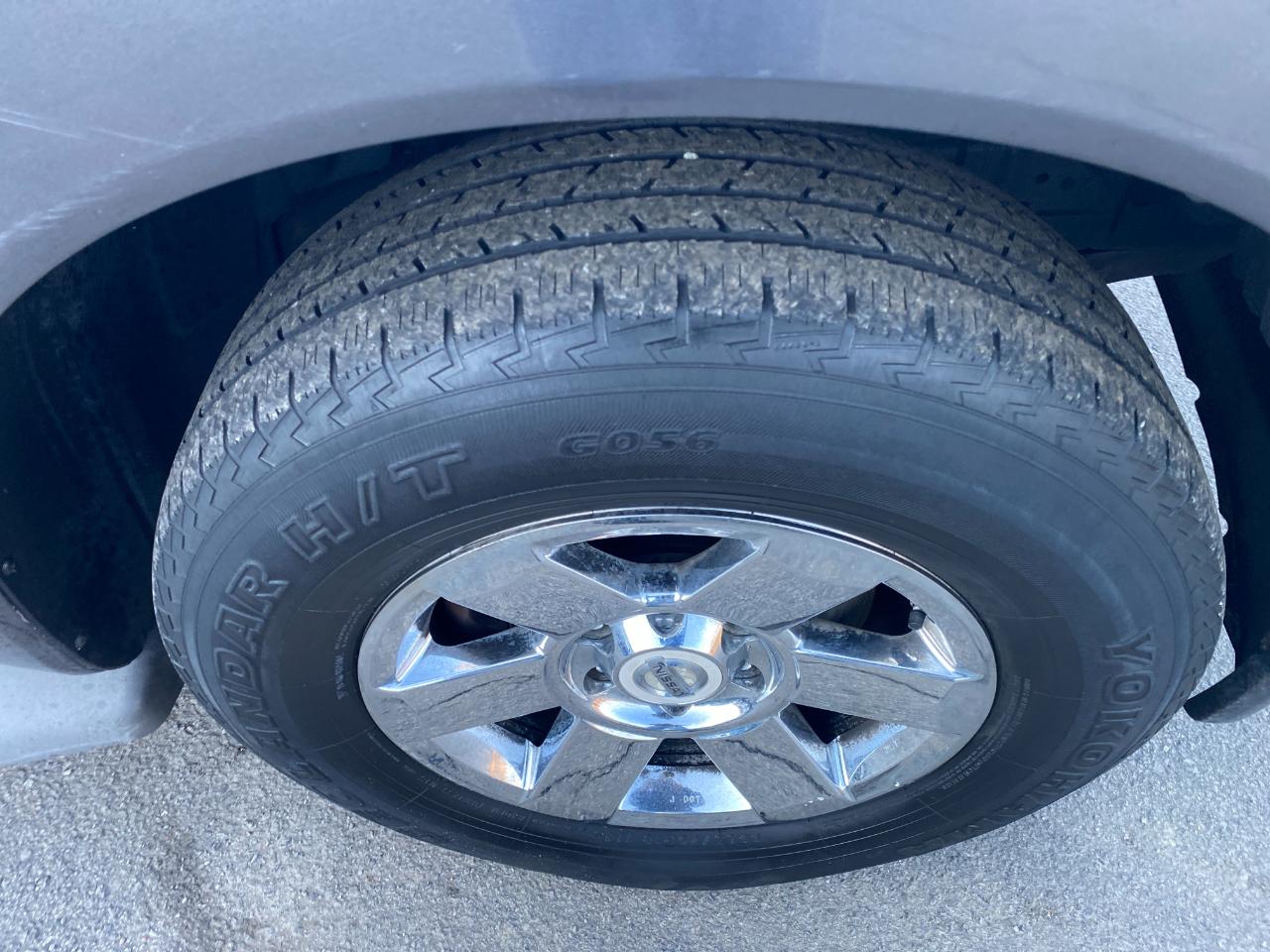 Nissan Armada LE 4WD 2007