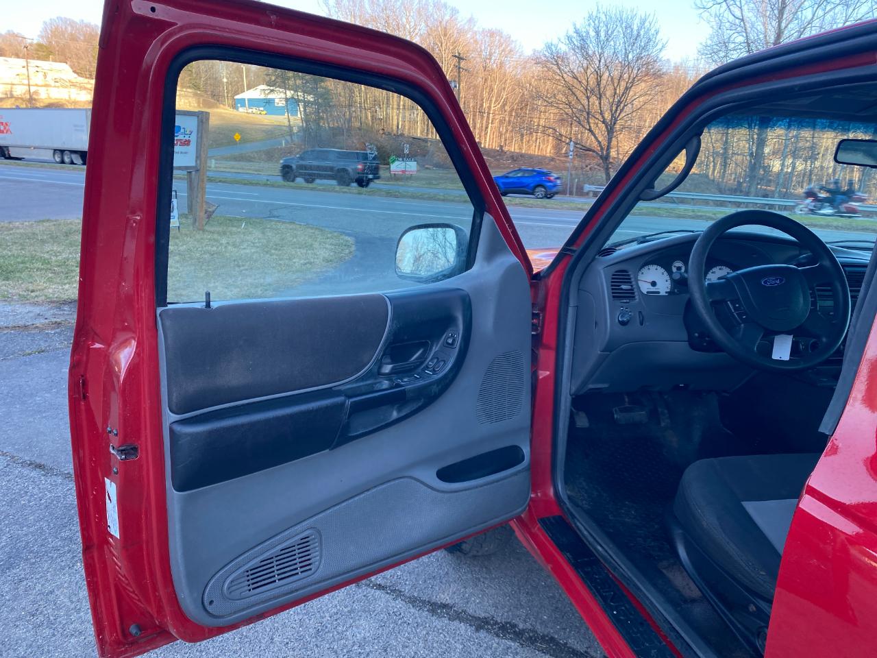 Ford Ranger XLT SuperCab 3.0L AT 2WD 2004