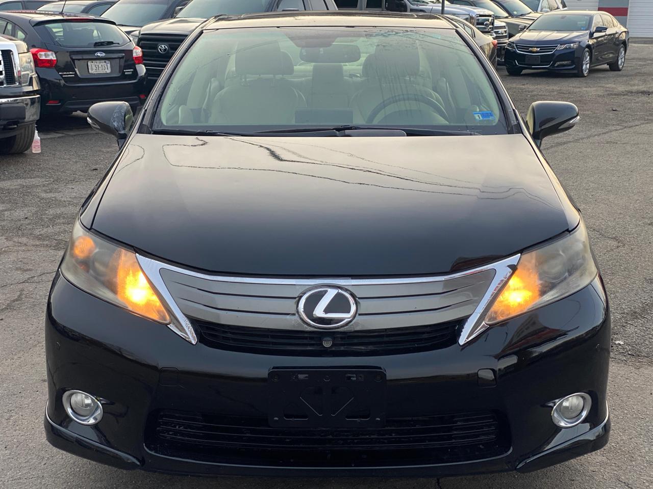 Lexus HS 250h Sedan 2010