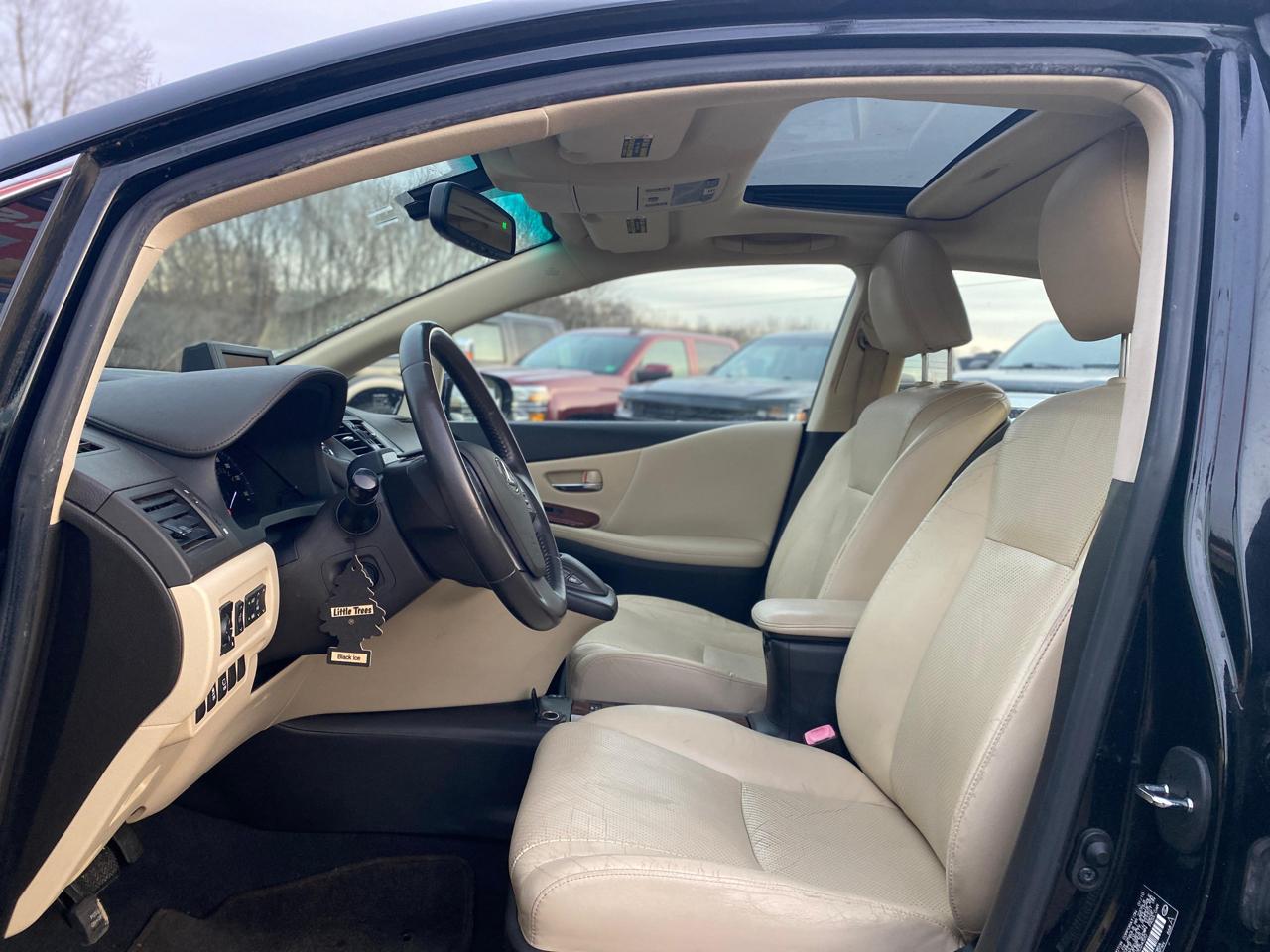 Lexus HS 250h Sedan 2010