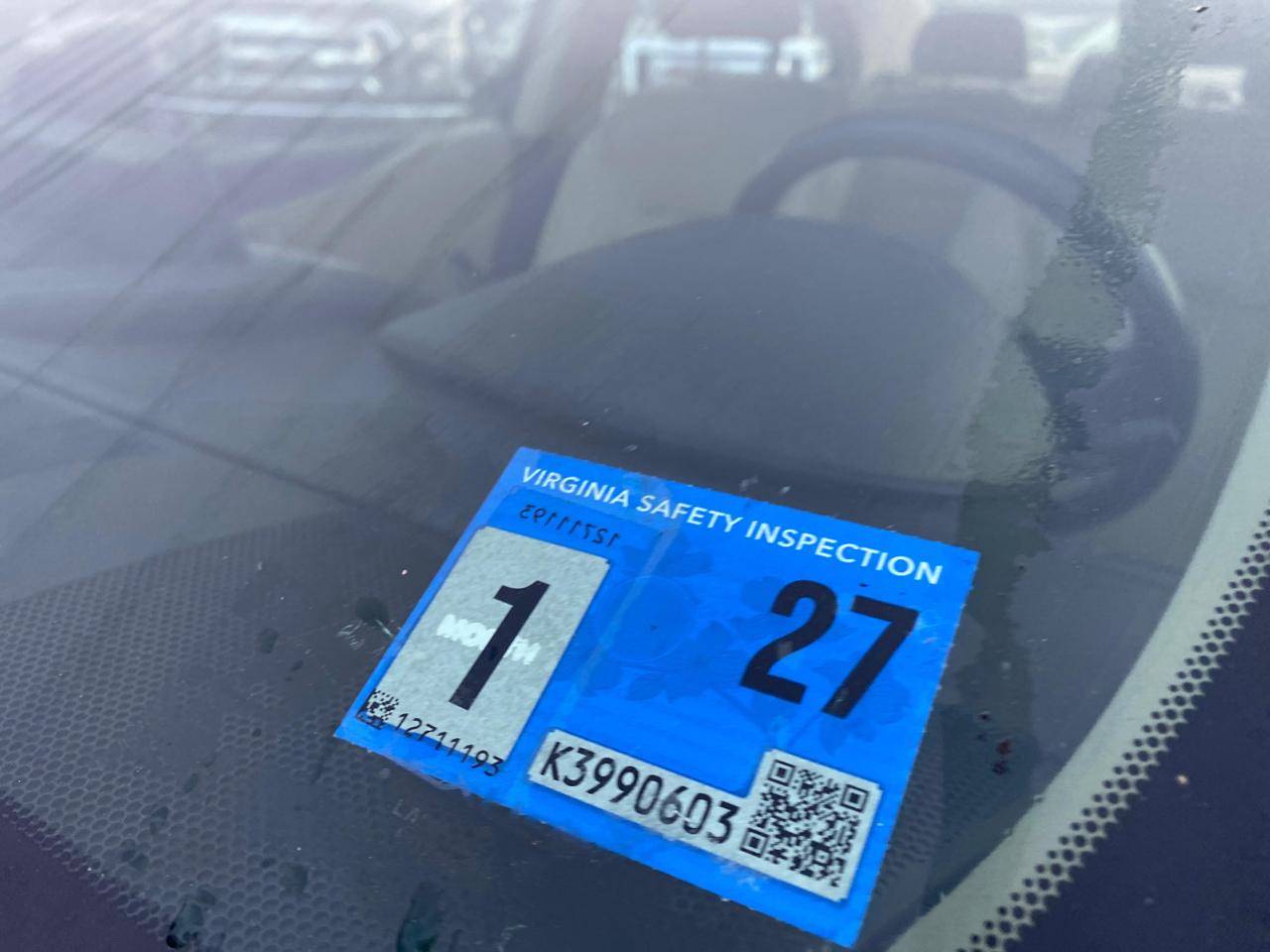 Lexus HS 250h Sedan 2010