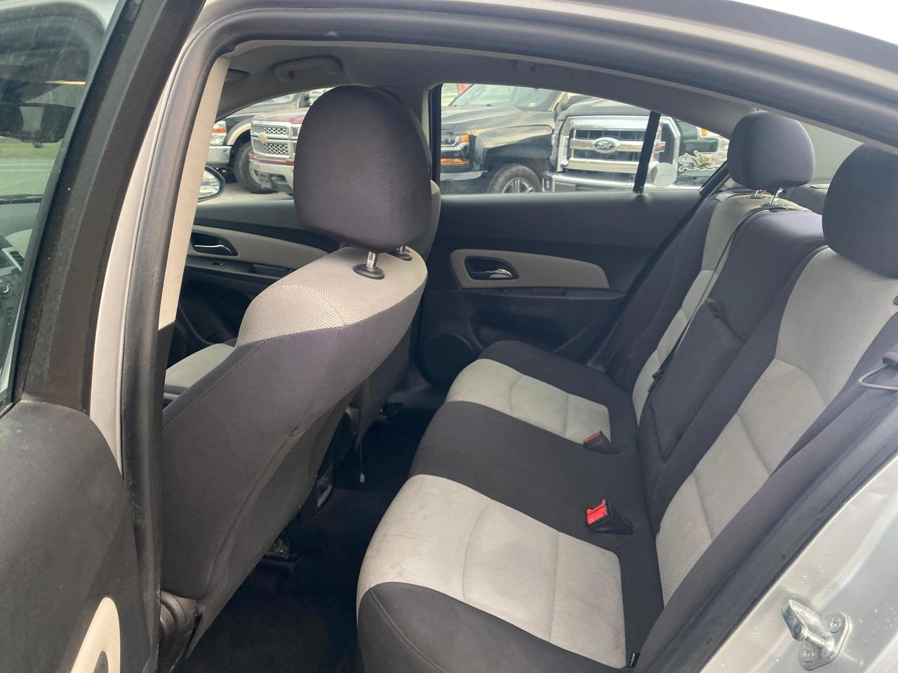 Chevrolet Cruze LS Auto 2014