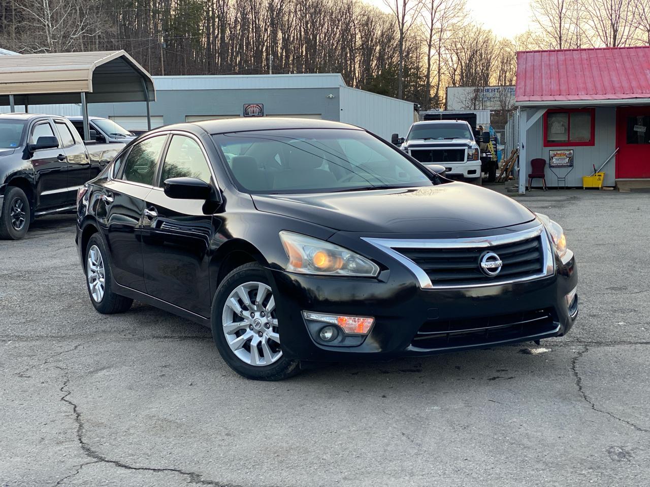 Nissan Altima 2.5 SV 2015