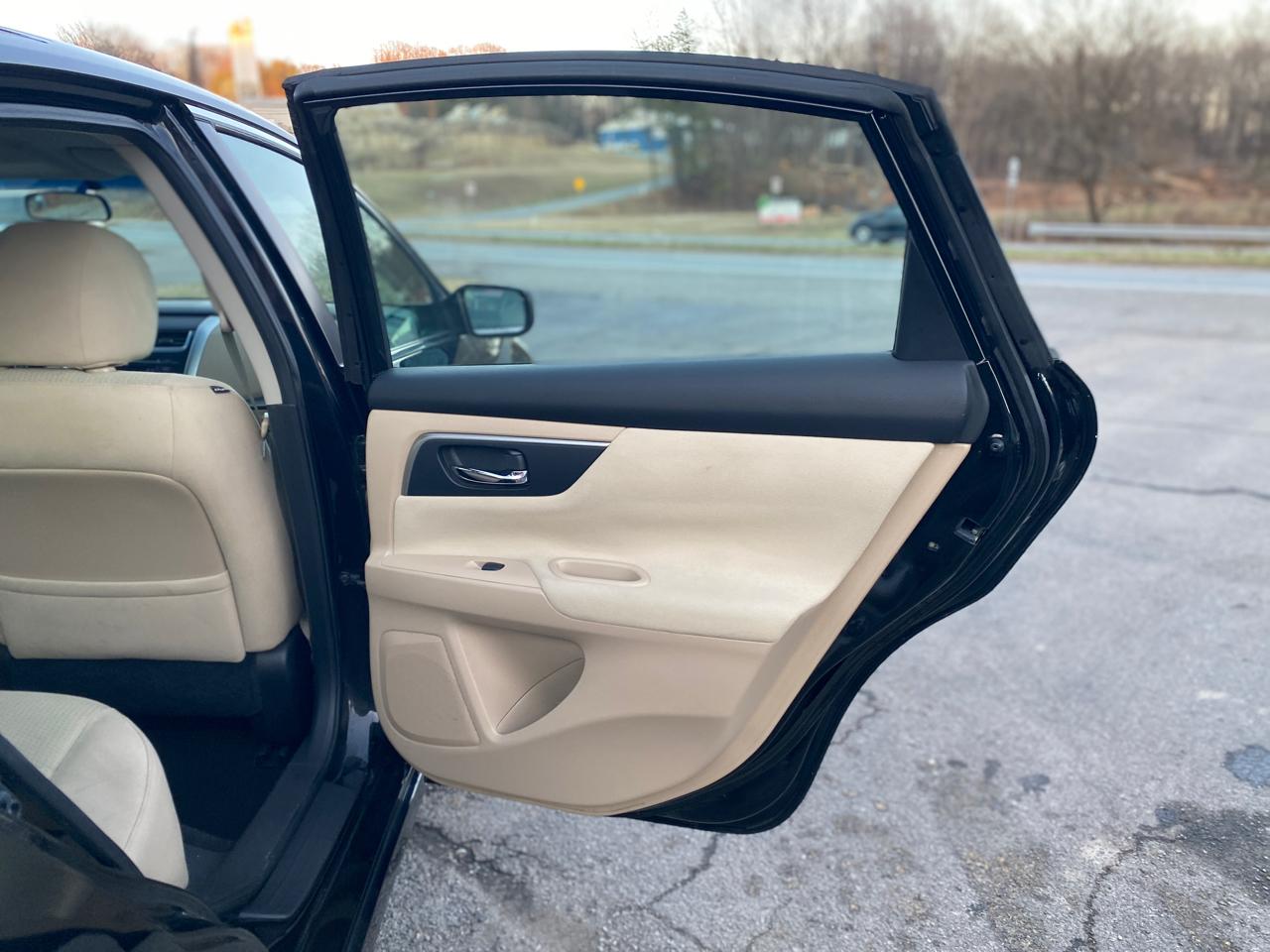 Nissan Altima 2.5 SV 2015