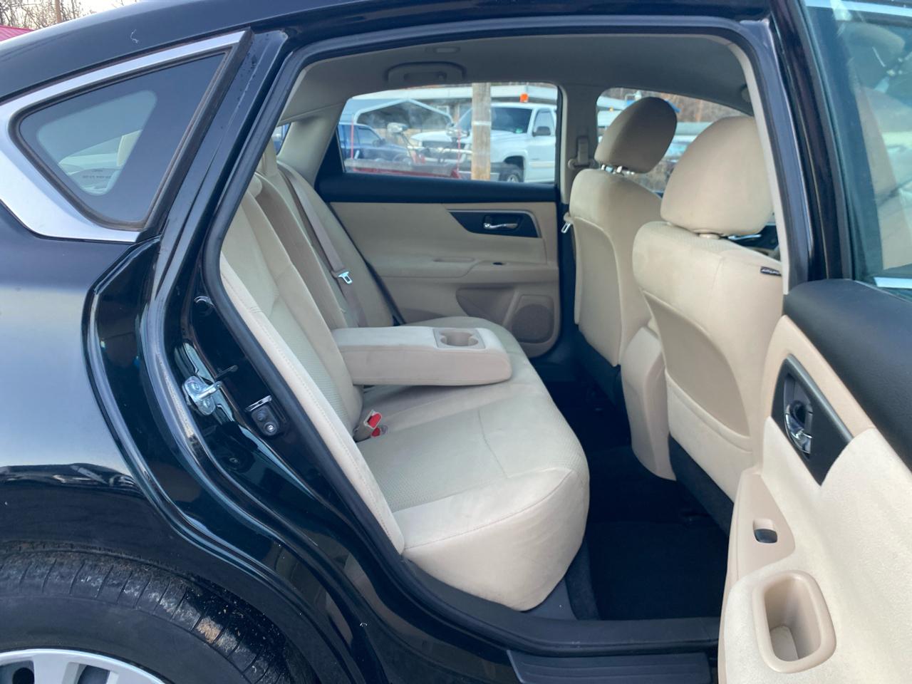 Nissan Altima 2.5 SV 2015