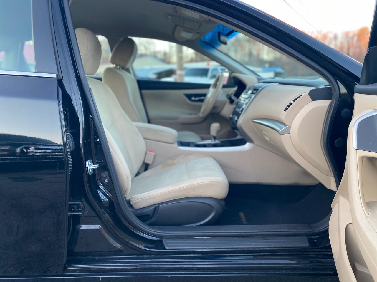 Nissan Altima 2.5 SV 2015