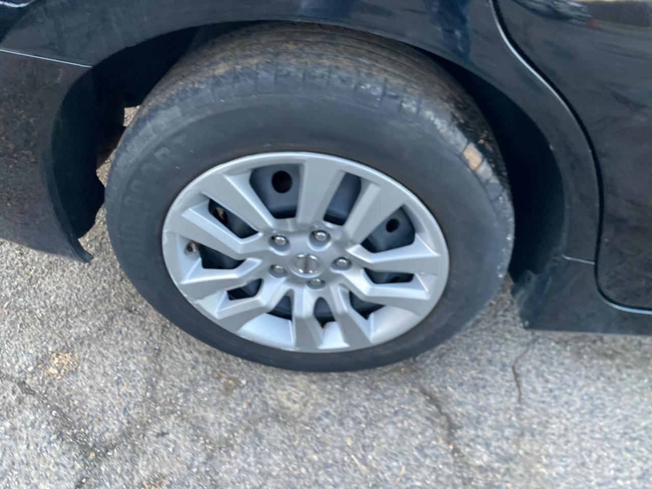 Nissan Altima 2.5 SV 2015