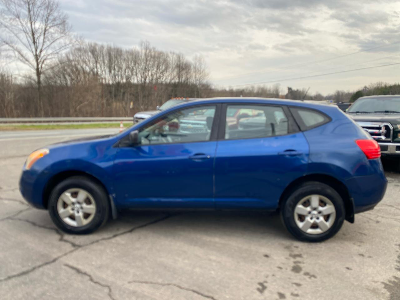 Nissan Rogue FWD S 2009