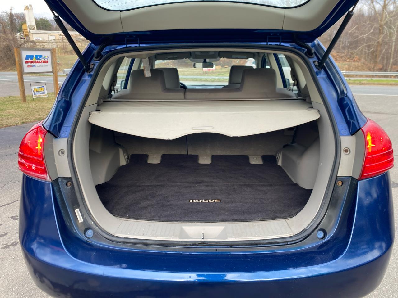 Nissan Rogue FWD S 2009