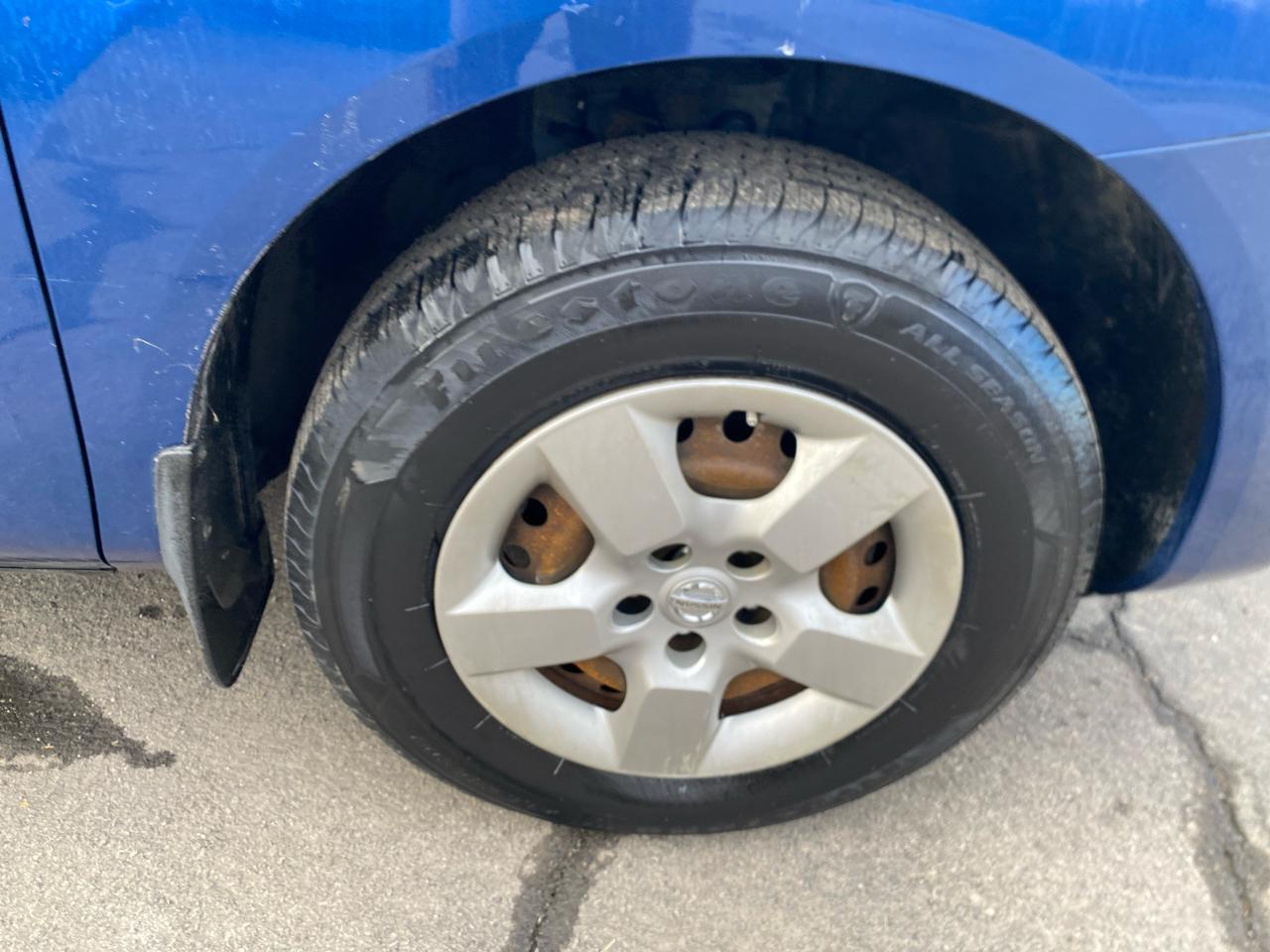 Nissan Rogue FWD S 2009