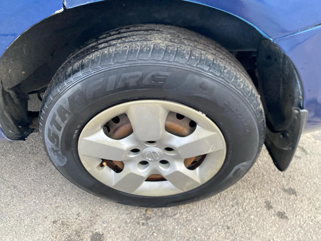 Nissan Rogue FWD S 2009