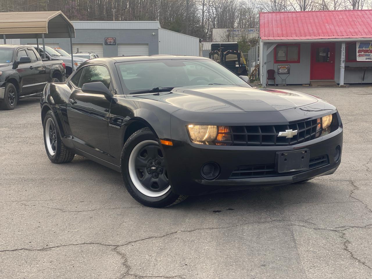 Chevrolet Camaro LS Coupe 2010