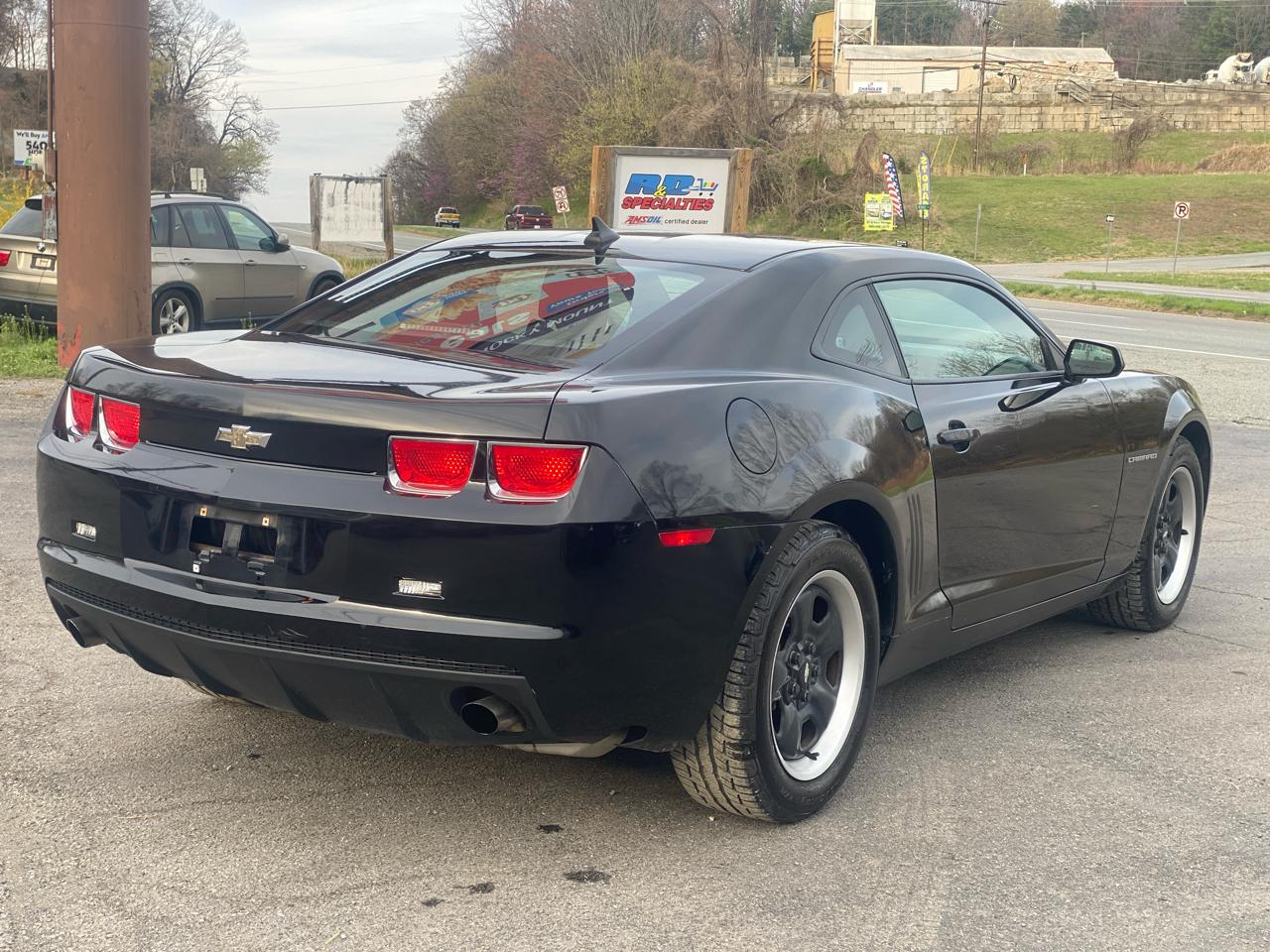 Chevrolet Camaro LS Coupe 2010