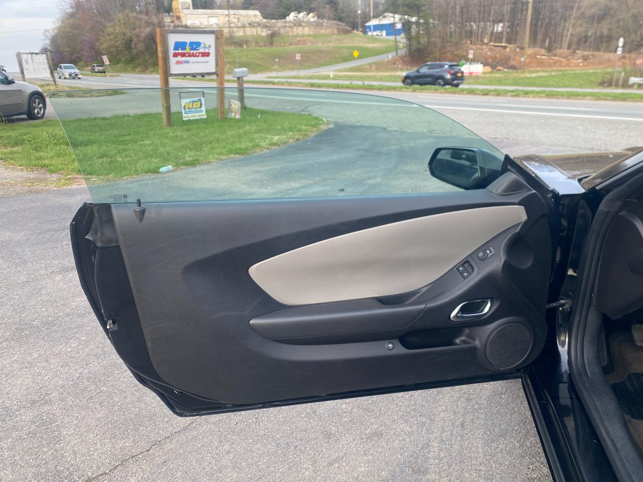 Chevrolet Camaro LS Coupe 2010