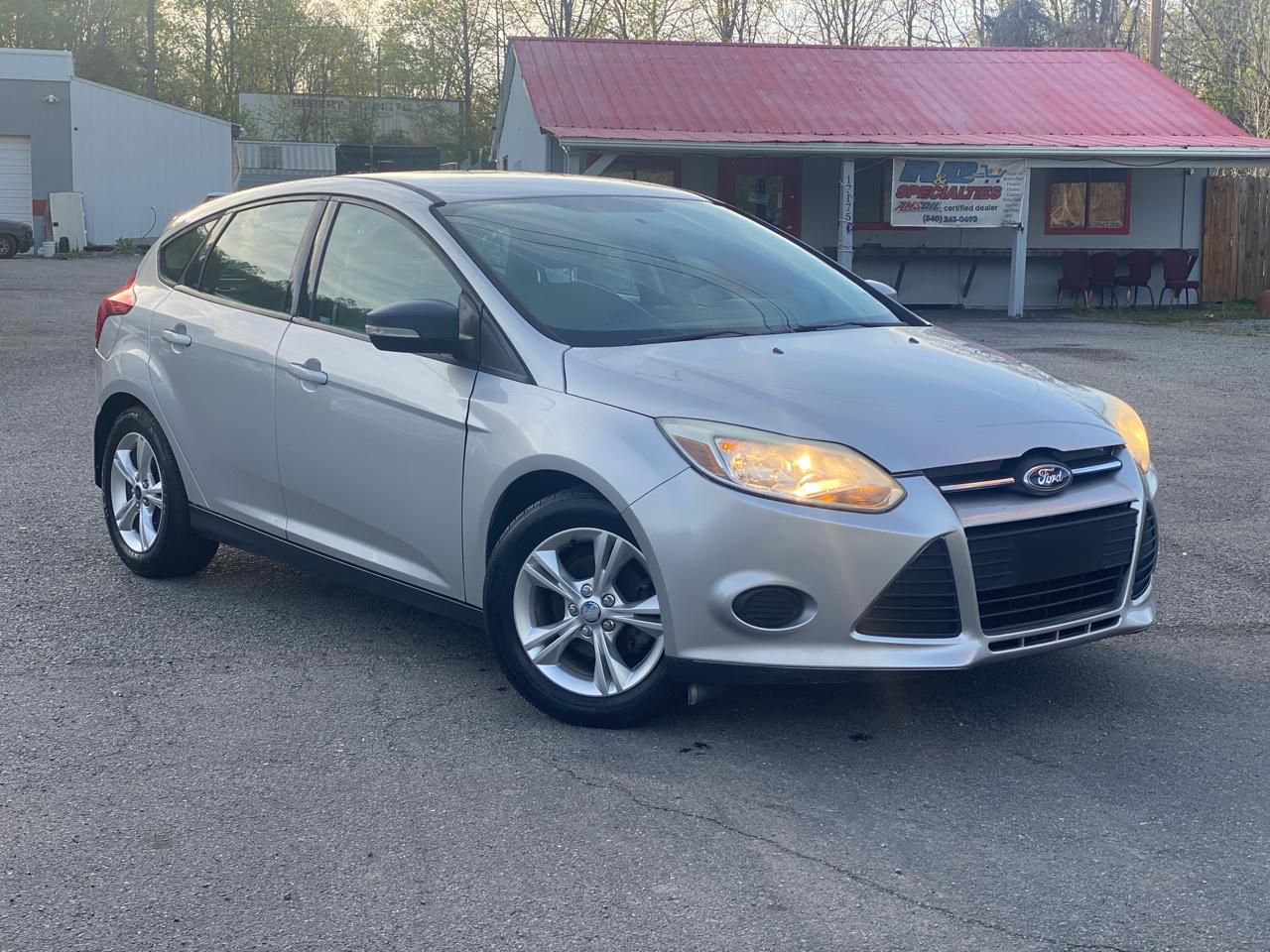 Ford Focus SE Hatch 2013