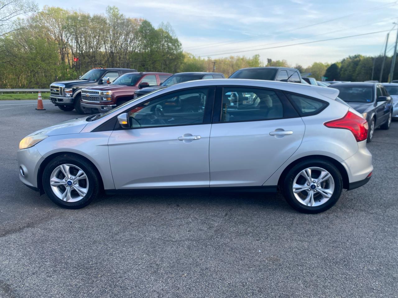 Ford Focus SE Hatch 2013
