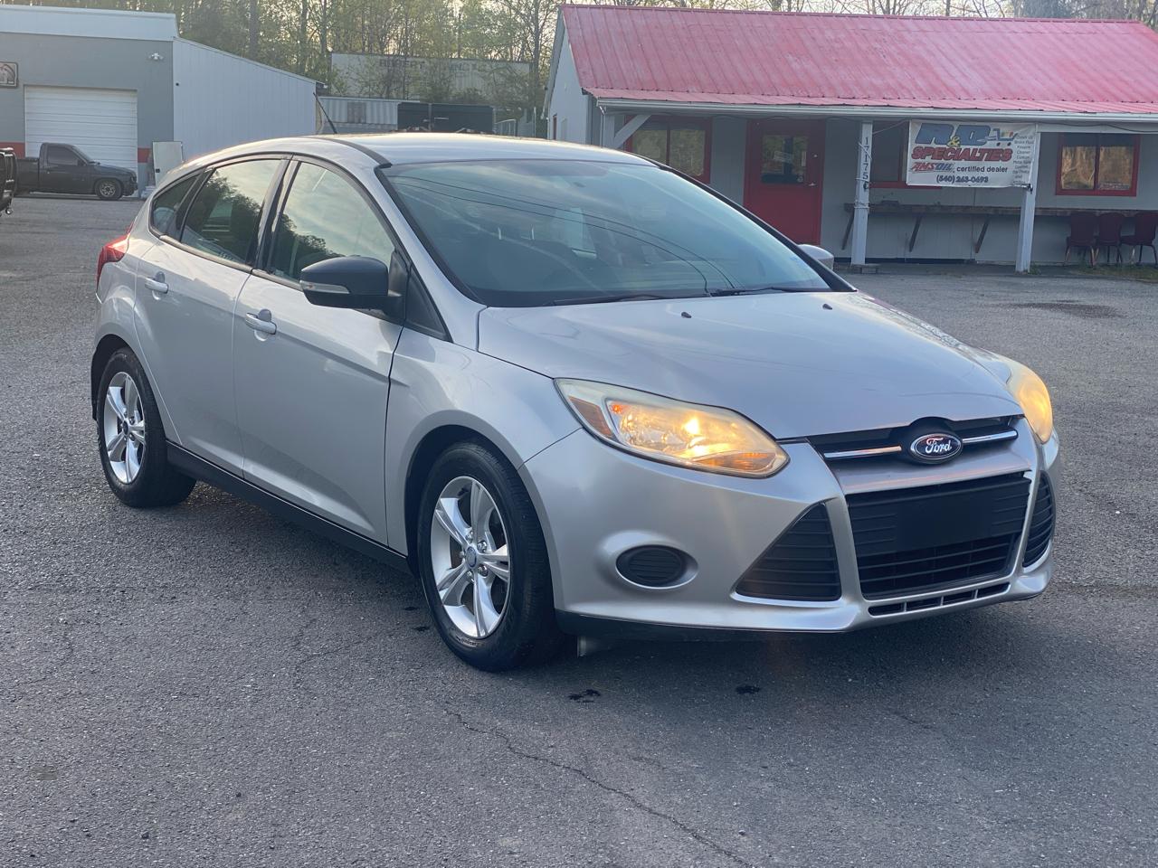 Ford Focus SE Hatch 2013
