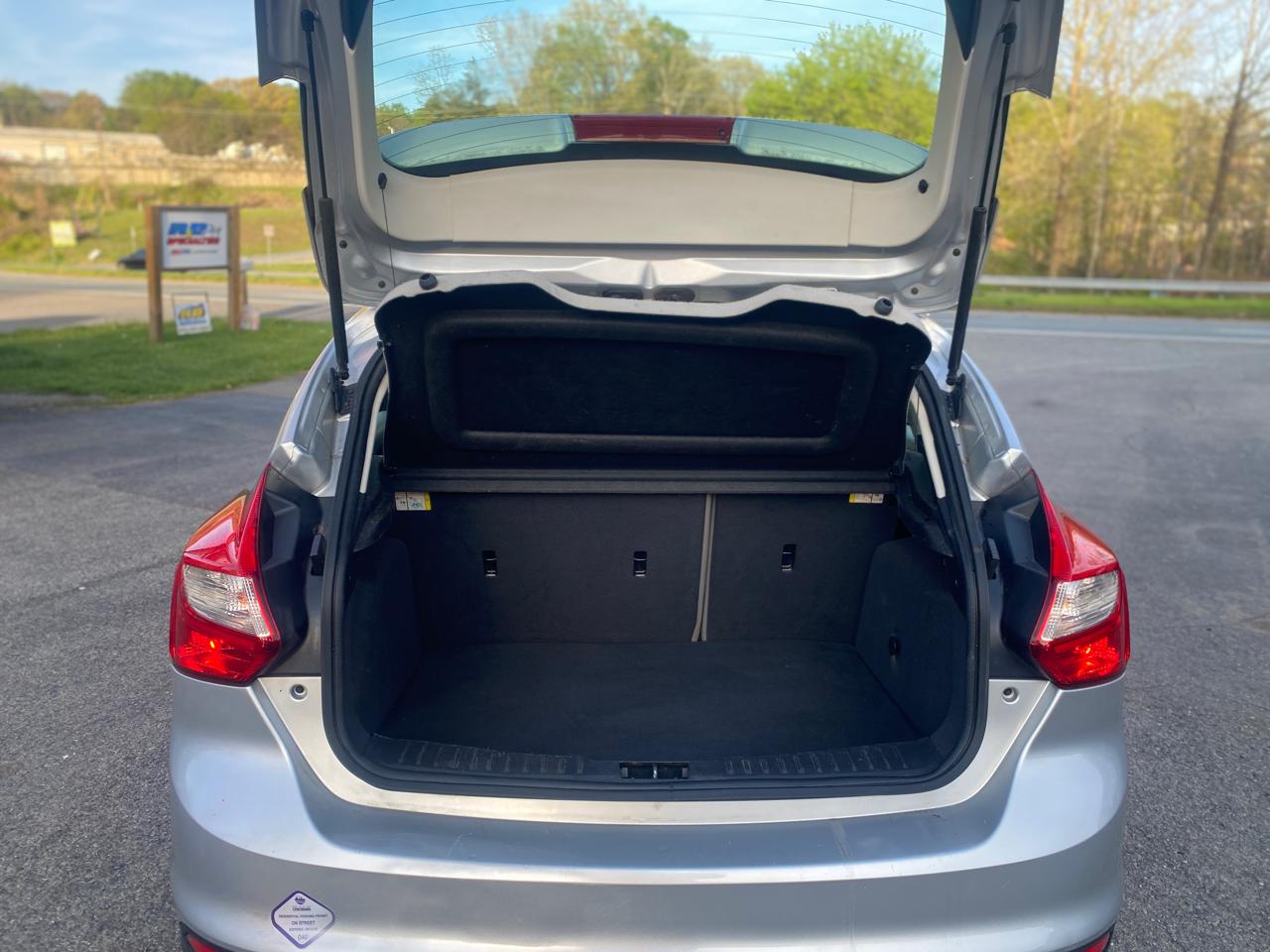 Ford Focus SE Hatch 2013