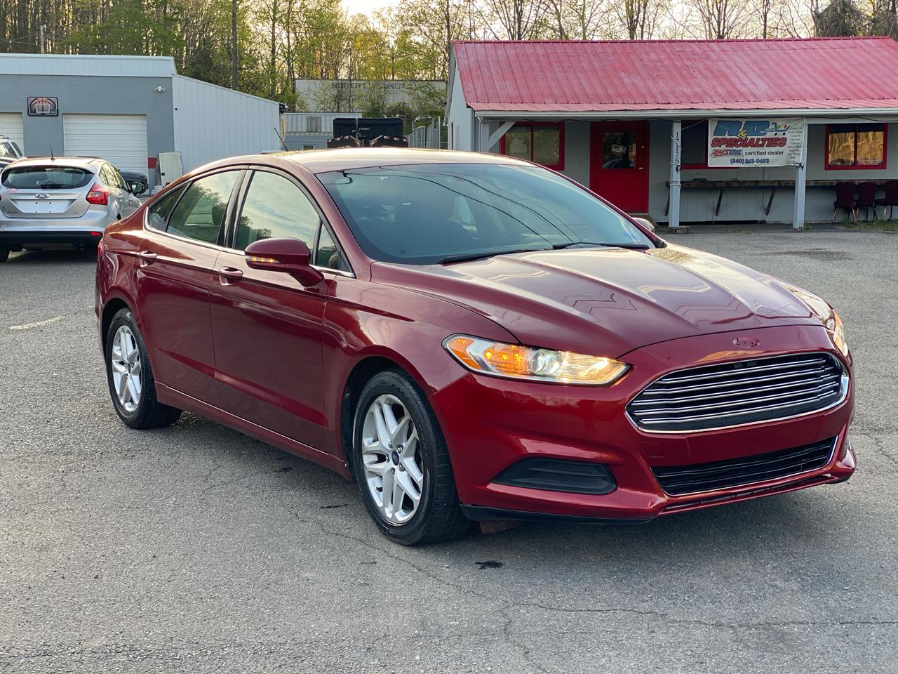 Ford Fusion SE 2015