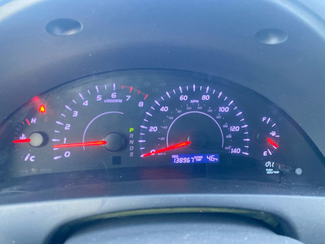 Toyota Camry Base 6-Spd AT 2011